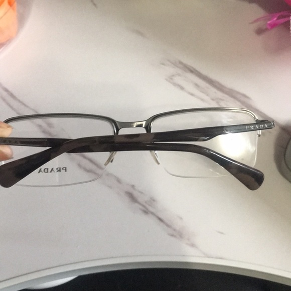 Prada eyeglasses. - Picture 5 of 9